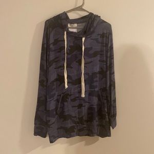 XL Purple camp hoodie never worn